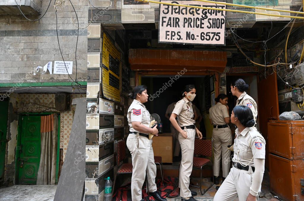 NEW DELHI INDIA APRIL 20 2025 A poster that reads Hindus are migrating Modi ji please help put up in Delhi s Seelampur area on April 20 2025 in New Delhi India According to police officials information about the stabbing incident was received at PS S