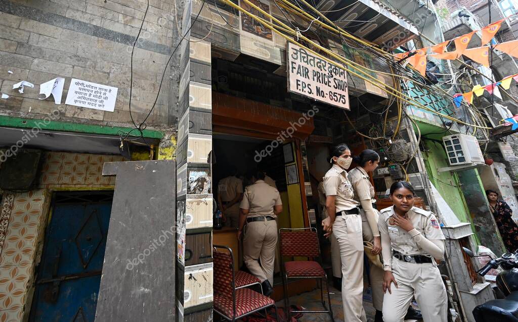 NEW DELHI INDIA APRIL 20 2025 A poster that reads Hindus are migrating Modi ji please help put up in Delhi s Seelampur area on April 20 2025 in New Delhi India According to police officials information about the stabbing incident was received at PS S