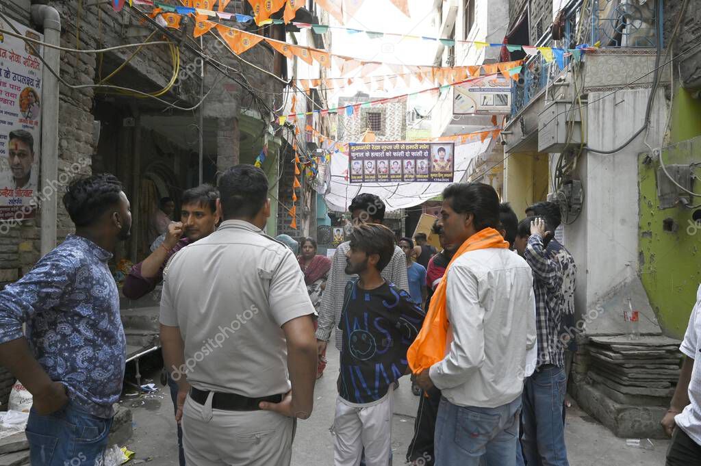NEW DELHI INDIA APRIL 20 2025 Local Residents of Seelampur area protest against the death of a 17 year Old who was allegedly stabbed to death few days ago on April 20 2025 in New Delhi India According to police officials information about the stabbin