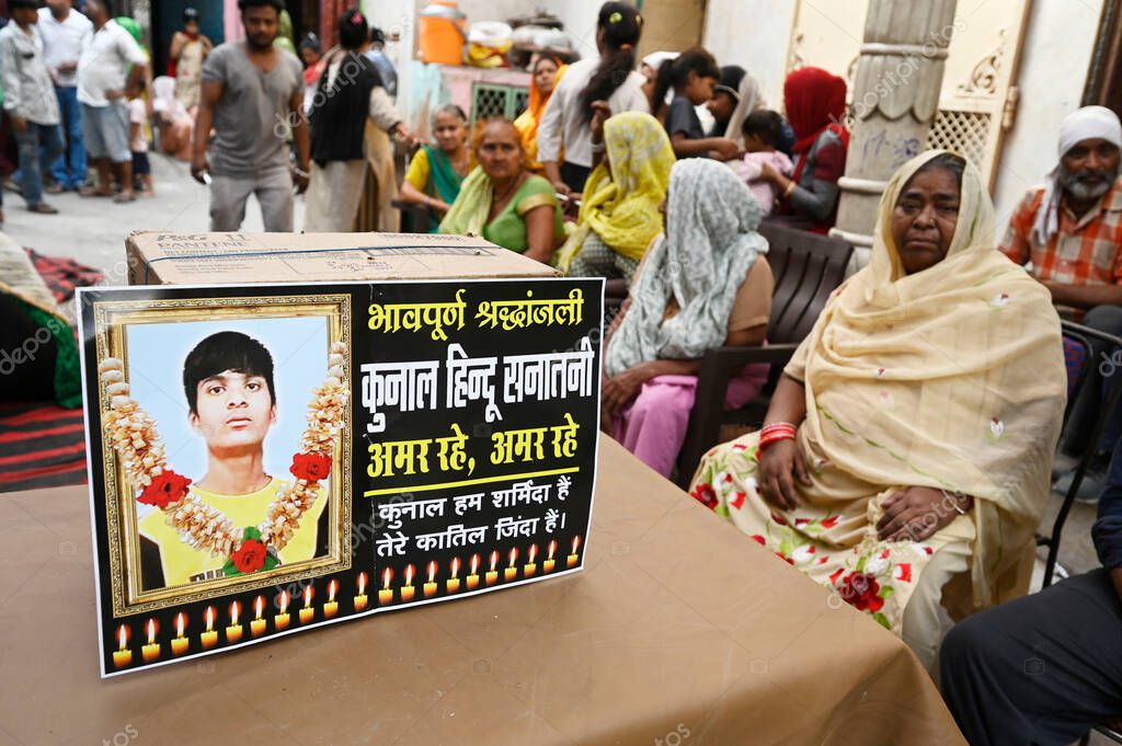 NEW DELHI INDIA APRIL 20 2025 Local Residents of Seelampur area protest against the death of a 17 year Old who was allegedly stabbed to death few days ago on April 20 2025 in New Delhi India According to police officials information about the stabbin