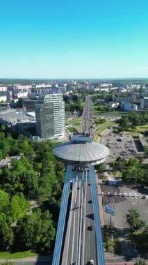 Çoğu SNP ve UFO Gözlem Güvertesi 'nin (UFO Kulesi) Hava Aracı Videosu. Bunlar şehrin en tanınan simgelerinden bazıları. 