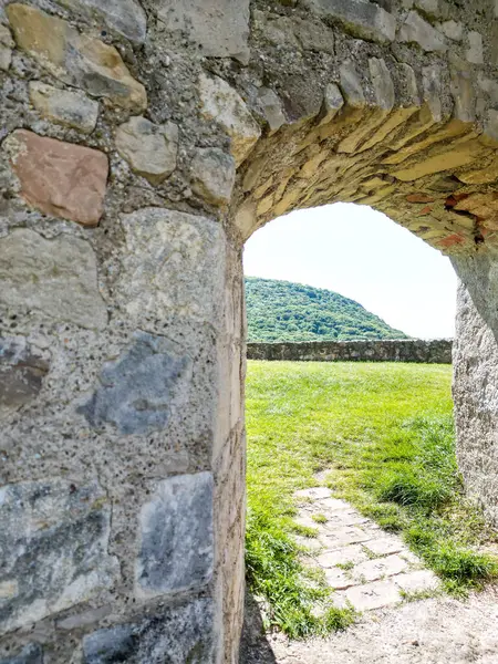 stock image Hainburg Castle Ruins. The ruins are located in the town of Hainburg an der Donau in Austria, near the border with Slovakia and close to the capital city of Vienna. These ruins are remnants of a medieval castle. 