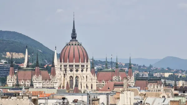 stock image Stephen's Basilica-Dedicated to St. Stephen, the first King of Hungary, the basilica is a significant religious, cultural, and architectural marvel in Budapest.