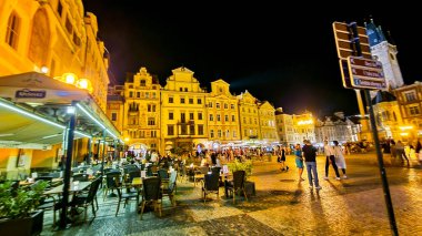 Prag Eski Şehir Meydanı