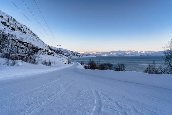 Día Invierno Nevado Vista Carretera Tromso — Foto de Stock