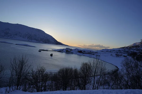 Tromso Norveç Günbatımında Güzel Manzara — Stok fotoğraf