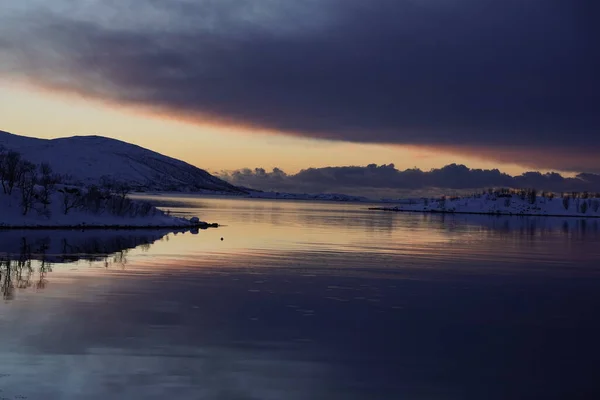 ノルウェー トロムソの夕日の美しい風景 — ストック写真