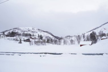 Tromso, Norveç 'te karlı doğa manzarası