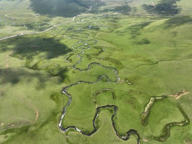 Dağların, yaylaların ve yamaçların havadan görünüşü