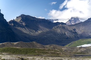 İzlanda 'da büyüleyici doğa manzarası