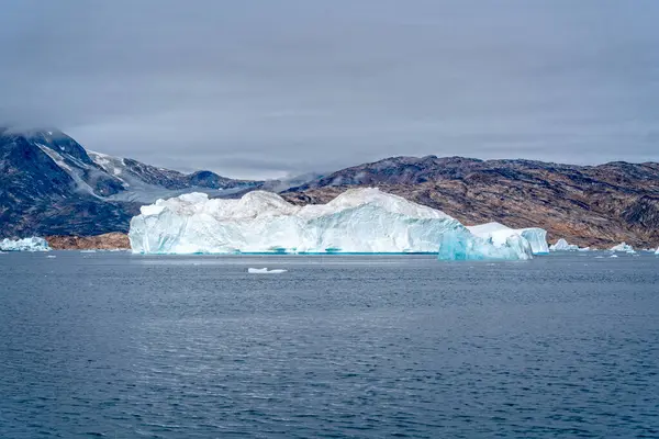 Айсберг Высоты Птичьего Полета Гренландии — стоковое фото