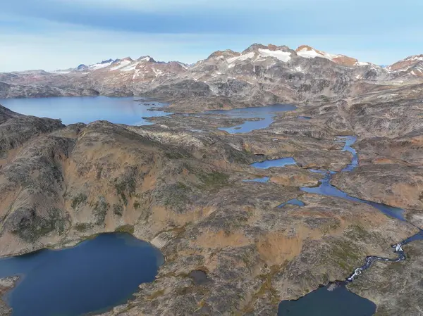 Grönland Daki Kutup Buzullarının Dağların Hava Manzarası — Stok fotoğraf