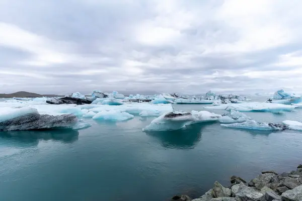Παγετώνες Είναι Στον Αρκτικό Ωκεανό — Φωτογραφία Αρχείου