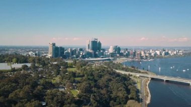 Perth, Batı Avustralya Havacılık, Perth Merkez İş Bölgesi. Yüksek kalite 4k görüntü Dar Köprü
