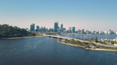 Perth, Batı Avustralya Havacılık, Perth Merkez İş Bölgesi. Yüksek kalite 4k görüntü Dar Köprü