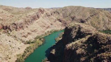 Avustralya 'da büyük bir tatlı su deposu olan Argyle Gölü' nün yükselen hava manzarası
