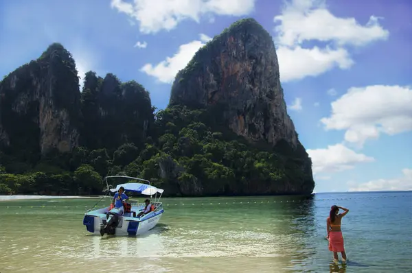 Phuket Tayland 'ın Railay Plajı