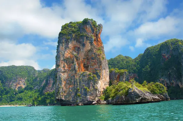 Phuket Tayland 'da kaya oluşumu