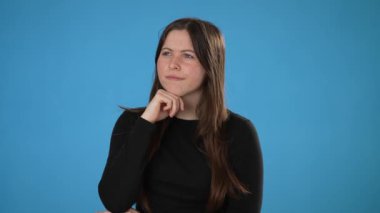 Şaşırmış bir şekilde 