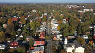 WV, Shepherdstown 'da bir sonbahar sabahı hava saldırısı..