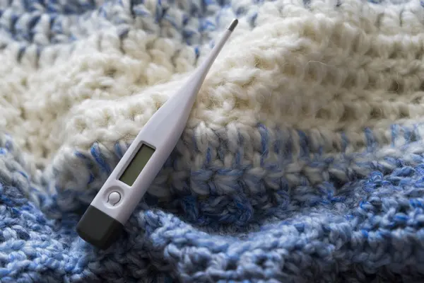 Battaniyenin üzerindeki termometre