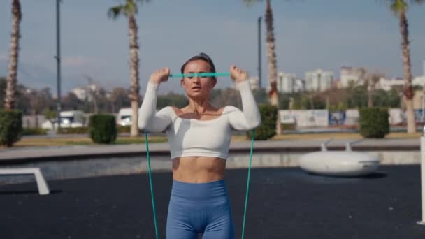 Woman Making Shoulder Workout Rubber Bands H3Althy — Vídeo de Stock