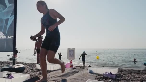 Agosto 2023 Antalya Turchia Bambini Ragazzi Partecipano Gare Nuoto Mare — Video Stock