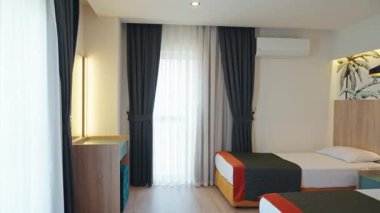 Standart otel odasının iç kapısı. Yüksek kalite 4k görüntü