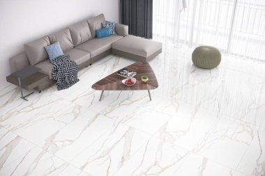 Beyaz beton duvarlı modern oturma odası iç tasarımı, ahşap masa, kitaplar ve dekorasyon malzemeleri, duvarda boş poster, kanepenin arkasındaki pencere duvarı, beyaz mermer zemin. 3B Hazırlama