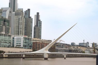 Buenos Aires Kadın Köprüsü (Puente de la Mujer) Puerto Madero ve Puente de la Mujer