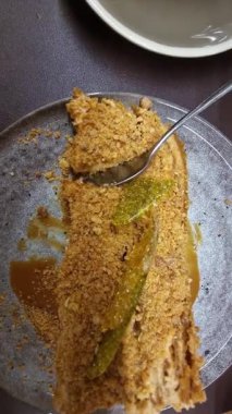 Çıtır Karamelli Napolyon Pastası