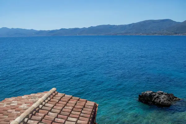 Monemvasia Şatosu, Yunanistan - 13 Nisan 2025 Ünlü Monemvasia Şato Kasabası.