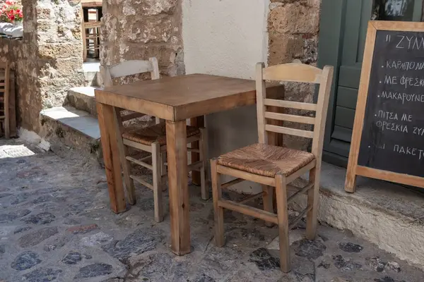 Monemvasia Şatosu, Yunanistan - 13 Nisan 2025 Ünlü Monemvasia Şato Kasabası.