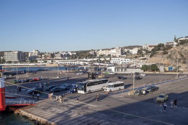 Rafina, Yunanistan - 6 Temmuz 2025 Tinos Adası feribotunda.