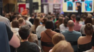 İş kuvözünde açılış etkinliği