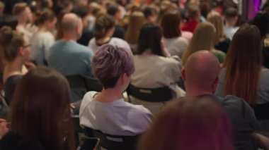 Yaratıcı bireyler kendilerini geliştirme seminerine katıldılar