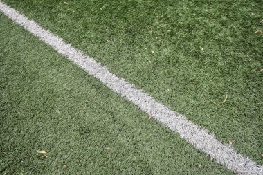 Stadyumdaki futbol sahası