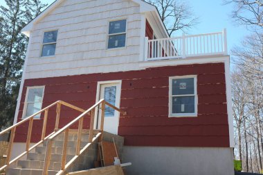 Berkeley Heights, NJ, ABD - 04-04-2012: tadilat ve ev genişlemesi