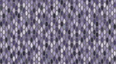 Modern soyut mozaik geometrik desenli, pürüzsüz duvar ve zemin.