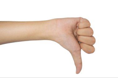 El, beyaz arka planda baş parmağını gösteriyor. Hizmet derecesi, tatmin kavramı.