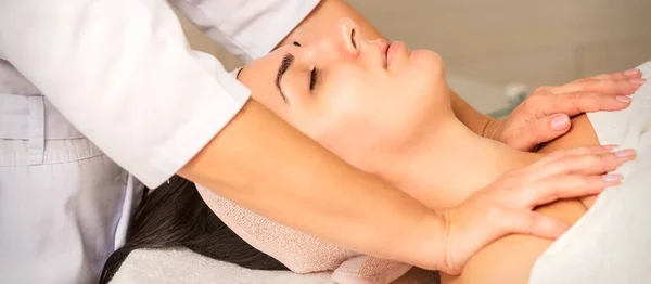 Young Caucasian Woman Closed Eyes Getting Chest Massage Beauty Clinic — Stock Photo, Image
