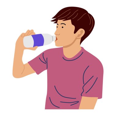 Genç adam şişeden su içiyor.