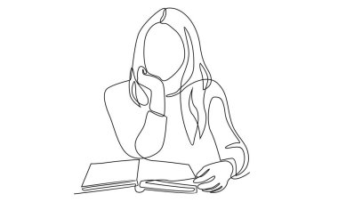 Devamlı kitap okuyan kadınlar.