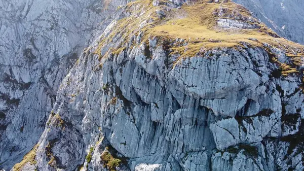 Majestic Dağları ve Alp Sahnesi, Alpler, Almanya 'nın insansız hava aracı videosu