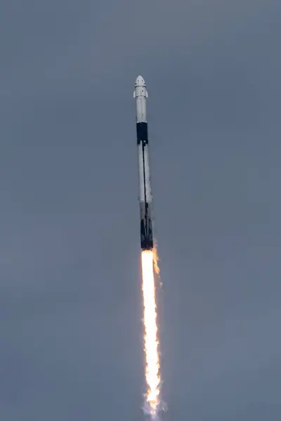 28 Eylül 2024: Bir SpaceX Falcon 9 roketi NASA astronotu Nick Hague ve Rus kozmonot Aleksandr Gorbunov 'u Tayfa-9 görevi kapsamında 13: 17' de Uluslararası Uzay İstasyonu 'na fırlattı.