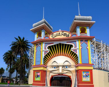 Luna Park Melbourne, Avustralya 'nın başkenti St. Kilda' da 1912 yılında açılan tarihi bir lunapark..
