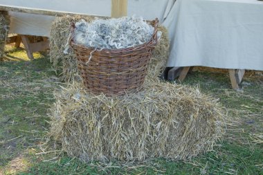 saman sepeti ve saman sepeti,