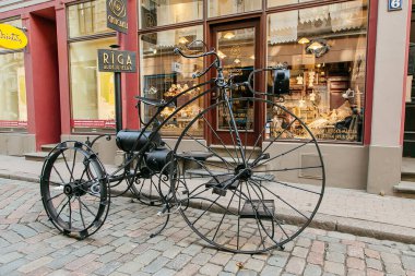 Bisiklet eski kasabada, riga