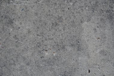 Duvarı boyasız eski alçı.