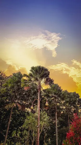 Parktaki güzel çeşme